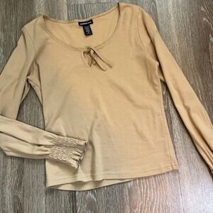 Vintage Y2K Express Bow Tie Top With smocked Sleeves